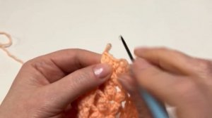 Декоративная подушка.Вязание крючком.Узор попкорн