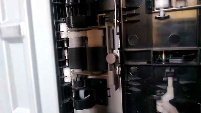 Kyocera FS-4100. Ошибка - Замятие под крышкой. Проблема не в датчиках. Решение. смотреть онлайн