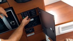 Катер Круизер Jeanneau NC11
