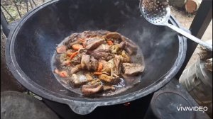 Мясо в гранатовым соке в казане,на костре!