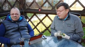 О Свободе слова спорят депутат Лаврентий Августович и его помощник Шурка