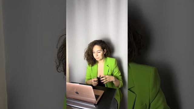 Эти заморочки мешают предпринимателям масштабироваться. Рассказываю в видео, загляни в описание👇 смотреть онлайн