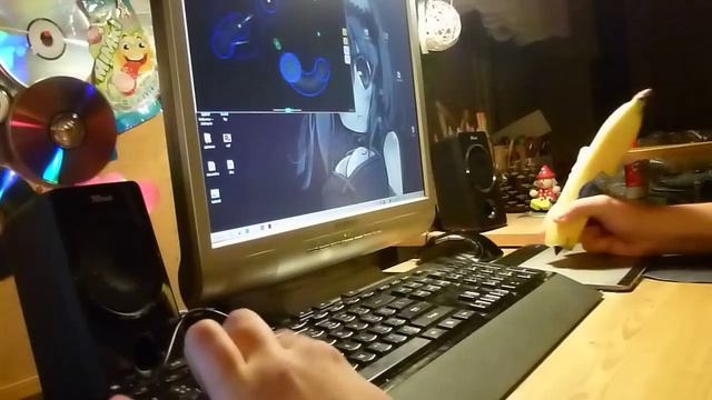 Playing osu! with banana :DD смотреть онлайн