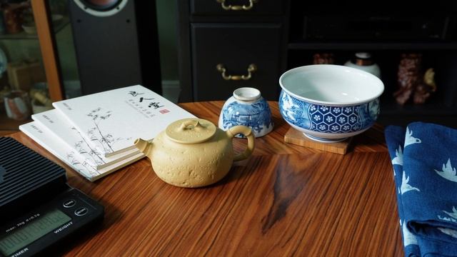 Чайники ручной работы из исинской глины