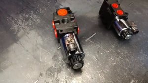 Дивертор гидравлический электромагнитный SVV60 и SVV90 12в или 24в (Гидрораспределитель DSV6/SVV 90