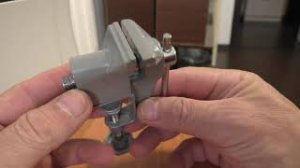 Обзор миниатюрных китайских тисков