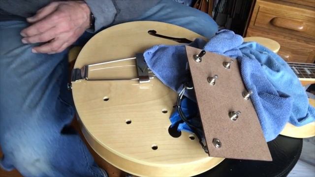 How to replace pots on an Epiphone Casino смотреть онлайн