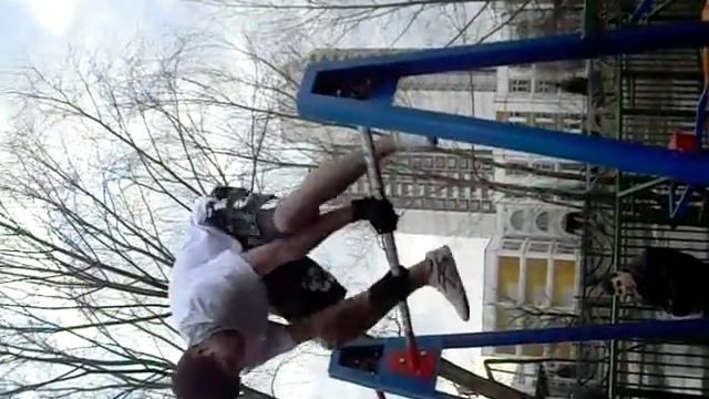 Турник - элемент скорпион(Я).AVI смотреть онлайн