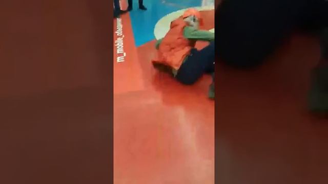 Ломает головой монитор в мвидео смотреть онлайн