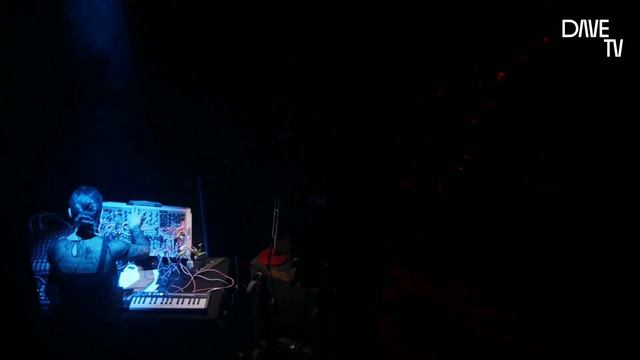 DAVE Live - Opening Show w/ JakoJako смотреть онлайн