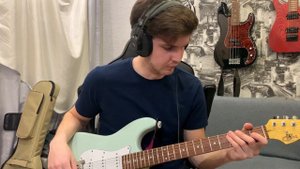 G&L Tribute Legacy. Обзор и сравнение с MIM стратокастером.