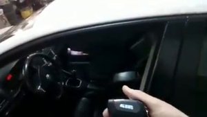 Автосервис CLAXON, W Golf 5, установка Pandora DX6X с автозапуском 068224040