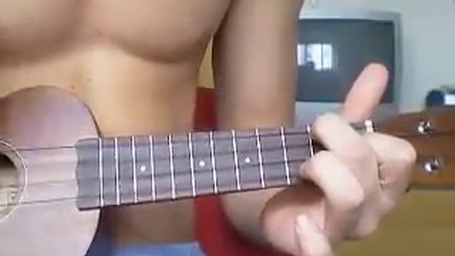 ukulele soprano (GCEA) riff CGAmF смотреть онлайн