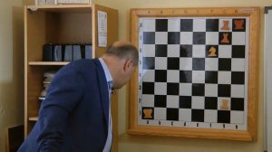 Урок по шахматам №13. Изучение шахматных комбинаций - отвлечение.