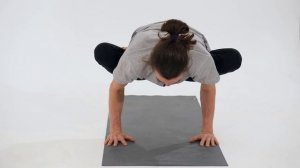 Урдхва Куккутасана - Высокая поза петуха. Как правильно сделать