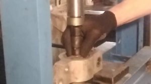 Замена сайлентблоков передних рычагов WV Passat B6. Часть 2