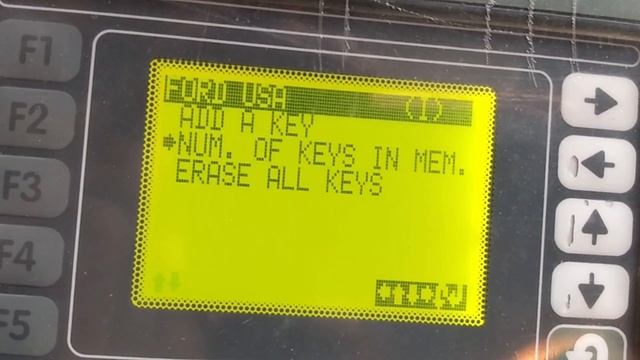 FORD F-150 AÑO 2000 COMO PROGRAMAR LLAVE CON CHIP TP20 Y ESCANER SBB смотреть онлайн