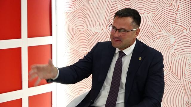 Интервью на 8 канале. Валерий Власов, Олег Колпаков