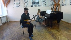 Е.Тростянский Гротеск и размышление