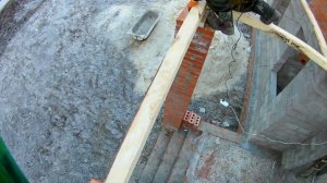 КАМЕНЩИКИ ДЕЛАЮТ КРОВЛЮ!ТРУП НА ОБЪЕКТЕ!МОНТАЖ МАУЭРЛАТОВ НА ПРОВОЛОКУ!