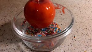 Яблоки в карамели