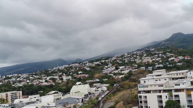 FIMI X8 SE 2022 V2 смотреть онлайн