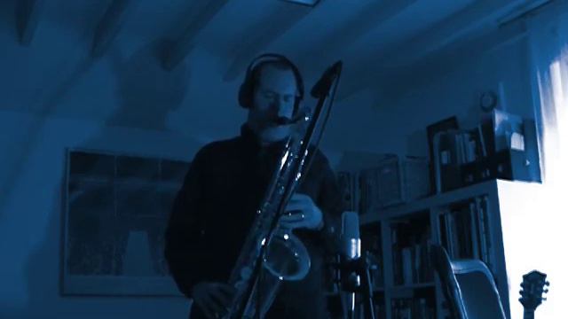 Angel Eyes on Tenor Sax смотреть онлайн