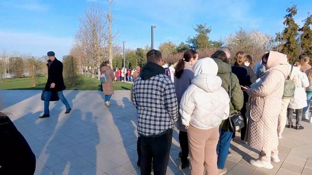 Японский сад по Краснодарски - очереди в парке Галицкого. Парк Краснодар весной - апрель 2023. Влог