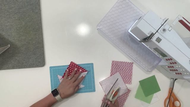 Christmas Star Squares Quilt Block Tutorial смотреть онлайн