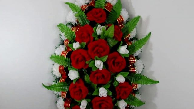 Траурный венок "Клеопатра 2" смотреть онлайн