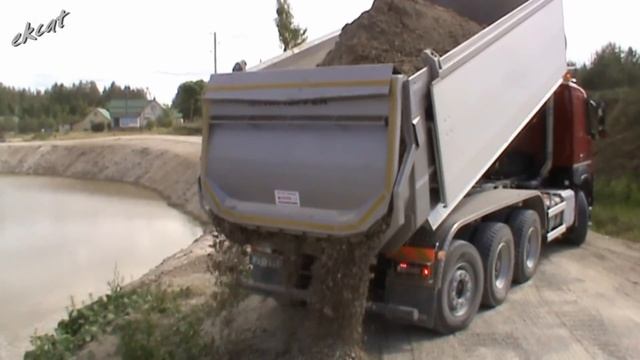 Volvo Trucks FMX 84TR. смотреть онлайн