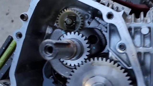 How To: Remove The Governor From A Honda GX160 Motor (Mini Bike Motor Build Part 1)