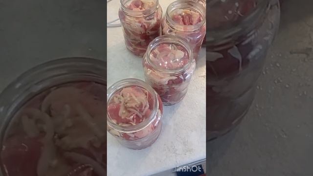 Тушенка из говядины и свинины. смотреть онлайн