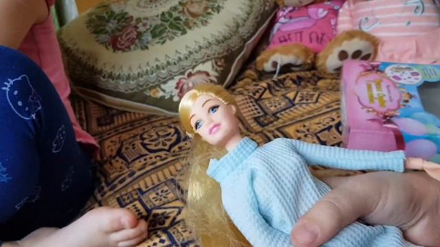 Кукла София с малышом. Игрушки из магазина Фикс прайс. смотреть онлайн
