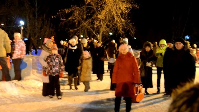 Рождественский флешмоб, Томск, пл.Новособорная смотреть онлайн