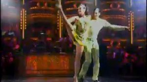 SUSANA GONZALEZ Y ENRIQUE BAILANDO SAMBA