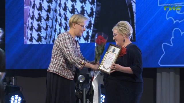 Поздравление главному балетмейстеру наших коллективов - Шевчук Зое Юрьевне смотреть онлайн