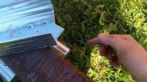Нарезаем профильную трубу под 45° очень быстро и точно.