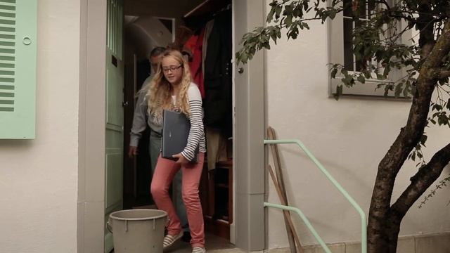 HP ENVY 15-j080ez TouchSmart, kostenlos nach Basel geliefert смотреть онлайн