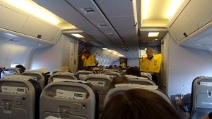 Львів. Boeing 767-300 Azur Air Посадка  в Анталіі