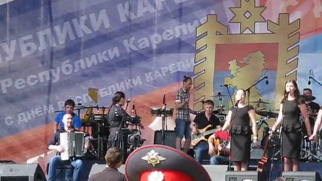 Елена Ваенга на Дне Республики Карелия 08.06.2013 ("Желаю") смотреть онлайн