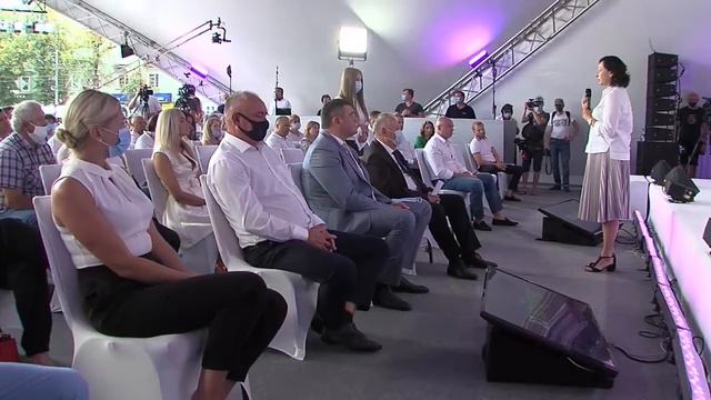 Форум прихильників політичної партії "За Майбутнє" смотреть онлайн