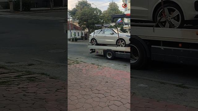 видео от наших активистов Романа и Стаса экскурсия на штраф стоянку смотреть онлайн