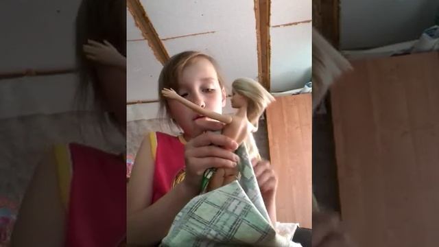 Как сшить кукле платье