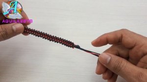 Браслет из паракорда