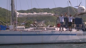 Итальянцы на яхте штурмуют Северный морской путь