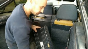 Музыка в машину.  "ГРОМКИЙ ФРОНТ",Урал молот-200 и Kicx Kap-29.