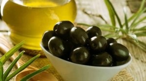 Оливки и маслины – польза и вред.