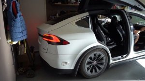 Оживление Мертвеца - Битая TESLA MODEL X