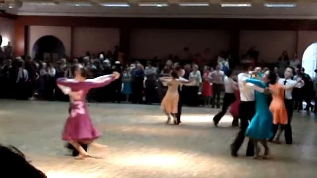 Буроличев Игорь - Житкова Елена Медленный вальс Ю-1 Е смотреть онлайн